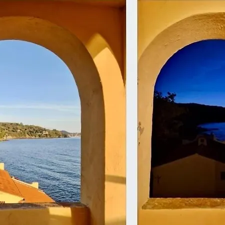 Villa Casa Grande, Historic By The Sea, In The Sea Portoferraio