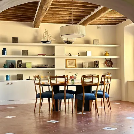 Casa Grande, Historic By The Sea, In The Sea